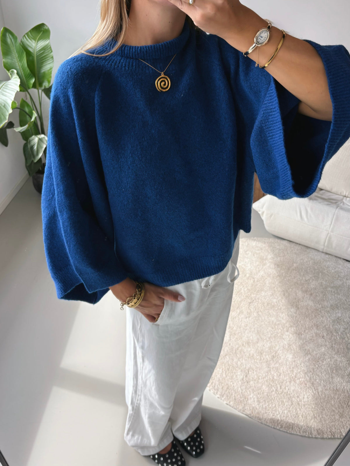 Flowy Sleeve Knit - Blue