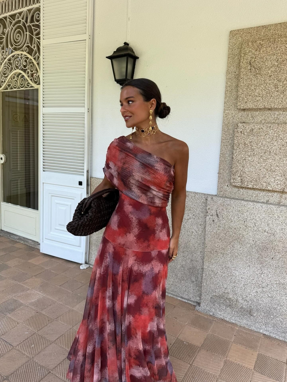 Azahara | Red Dress